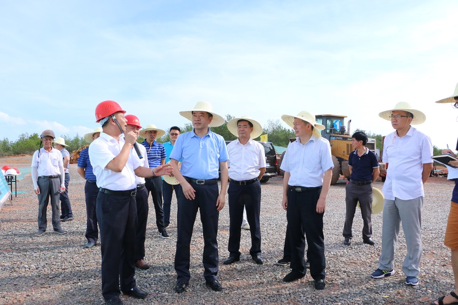 李高興副市長(cháng)調研城建重點(diǎn)項目